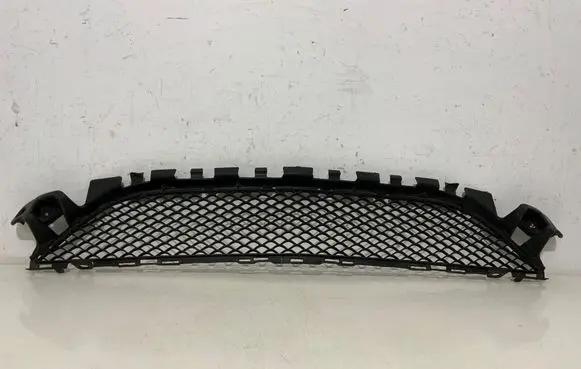 Mercedes-Benz C W205 Front bumper lower grill A2058852123