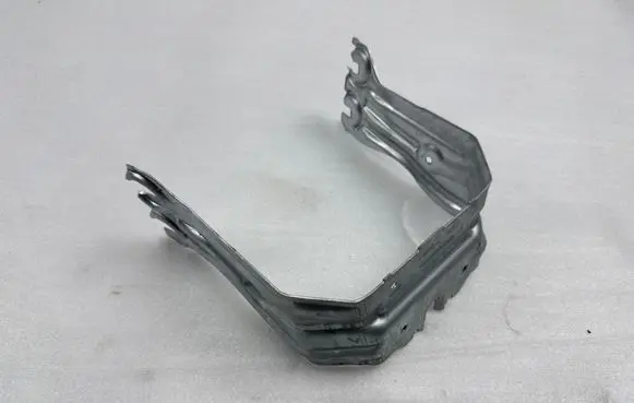 Mercedes-Benz GL X166 Holder (bracket) A16666830074