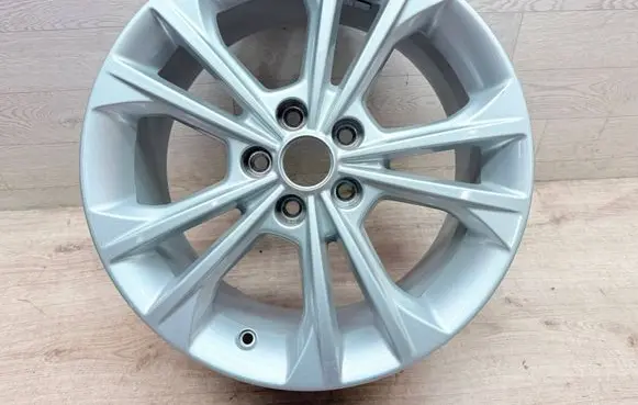 Ford Kuga II R17 alloy rim GJ5C1007F1B