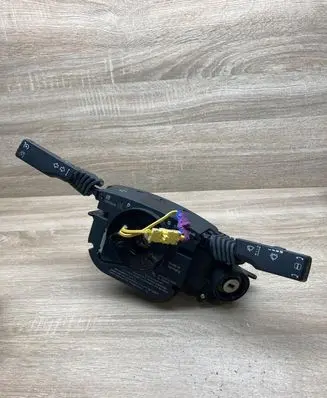 Opel Vectra C Wiper turn signal indicator stalk/switch 13132475