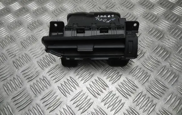 Lexus RX 450H Rear air vent grill 5566048100