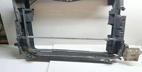Radiator trim