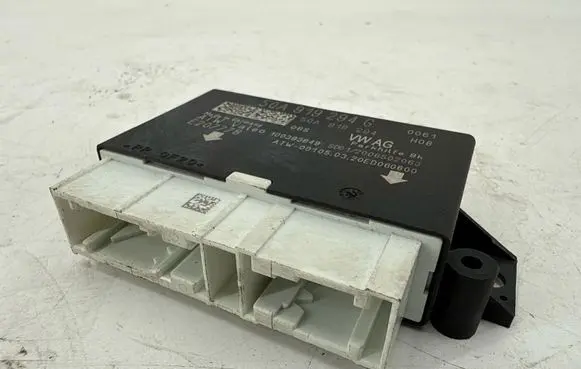 Volkswagen Golf VII Parking PDC control unit/module 5QA919294
