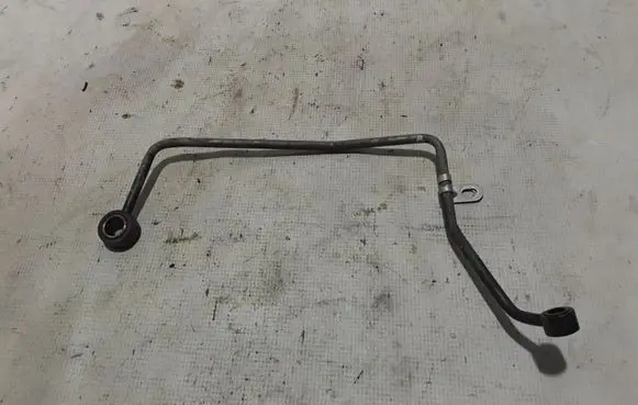 Smart ForFour II W453 Turbo turbocharger oiling pipe/hose A2811870001