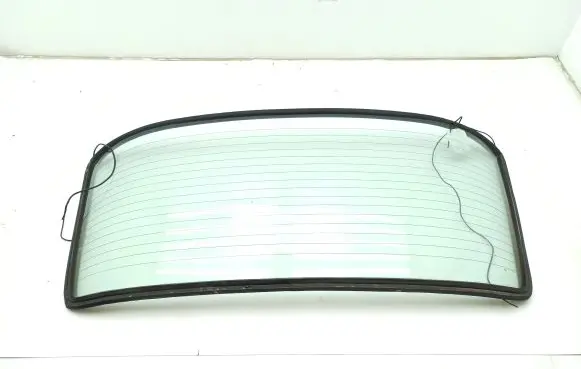 Mercedes-Benz COMPAKT W115 Rear windscreen/windshield window DOT27M520AS2