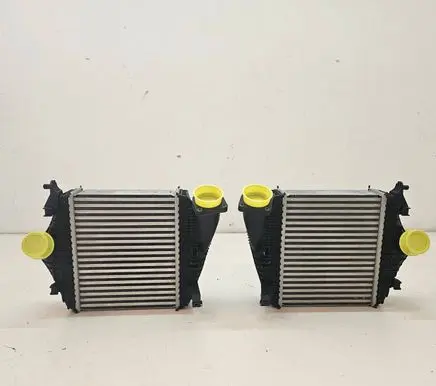 Audi RS Q8 Intercooler radiator 4M0145803BT 4M0145804BT