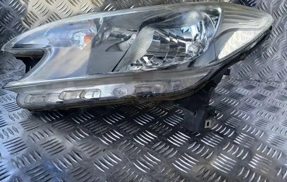 Nissan Note (E11) Headlight/headlamp 260603VV0A 89907547