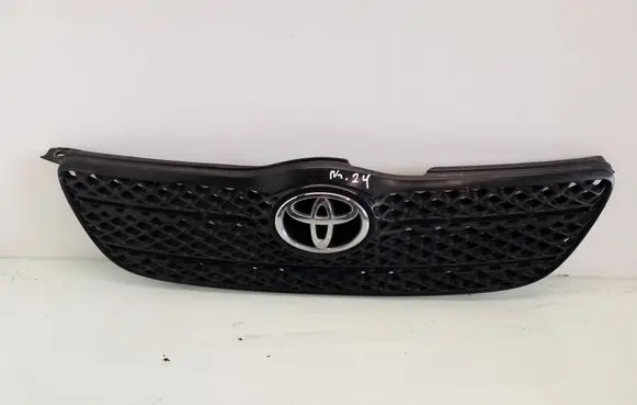 Toyota Corolla E120 E130 Front bumper upper radiator grill 531111A480