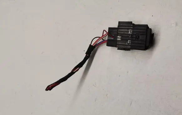 BMW 7 G11 G12 Other relay 6939890