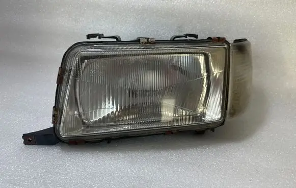 Audi 80 90 B3 Headlight/headlamp 084411131L 1305230021 029856
