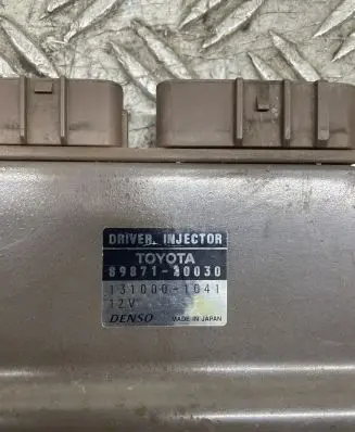 Toyota Corolla E120 E130 Fuel injection control unit/module 
