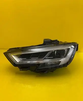 Audi A3 S3 8V Headlight/headlamp 8V0941783