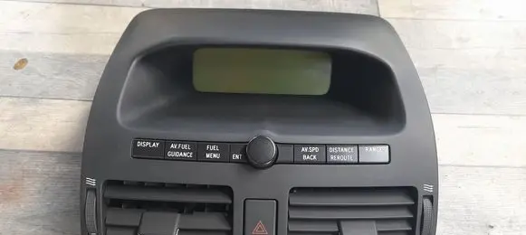 Toyota Avensis T250 Screen/display/small screen 8611005020