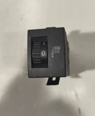 Volkswagen Polo Seat heating switch 6Q0963563