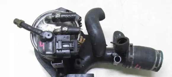 Mercedes-Benz E W212 Thermostat/thermostat housing A6512001956