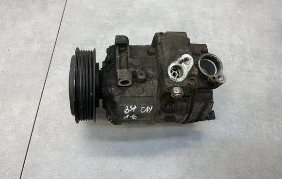 Volkswagen PASSAT B7 Air conditioning (A/C) compressor (pump) 5K0820803D