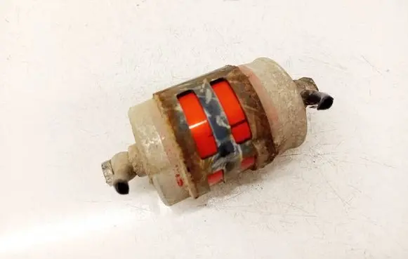 Audi 80 90 S2 B4 Fuel filter 441201511C