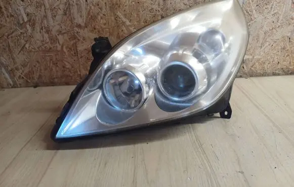 Opel Vectra C Headlight/headlamp
