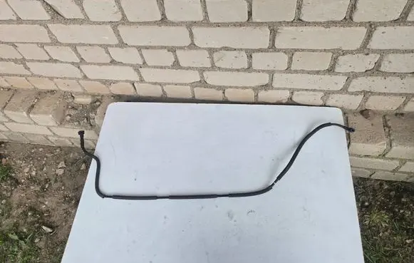 Toyota RAV 4 (XA40) Fuel line pipe 