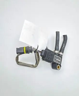 Mercedes-Benz CLS C219 Exhaust gas pressure sensor A0071536128 094304