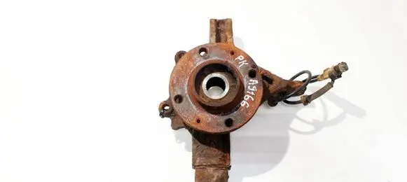 Citroen C4 I Front wheel hub