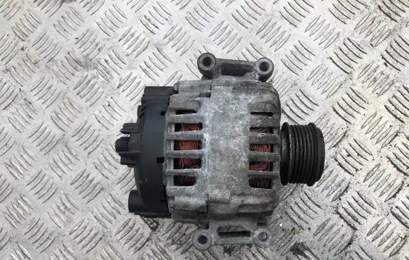 Audi A5 8T 8F Generator/alternator 06E903016S 2543394B 408013379