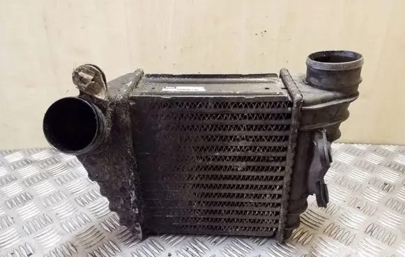 Volkswagen Golf IV Intercooler radiator 1J0145805D 862319R