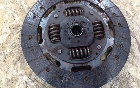 Clutch pressure plate