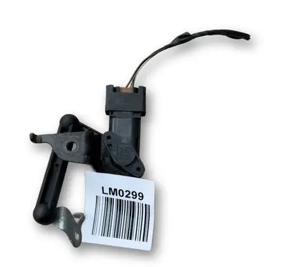 BMW 1 F20 F21 Headlight/headlamp level sensor 37146895466 6895466