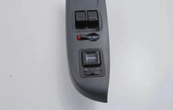 Honda Accord Electric window control switch 83595S1AG010