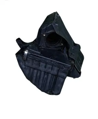Volkswagen PASSAT B5 Air filter box 058133843