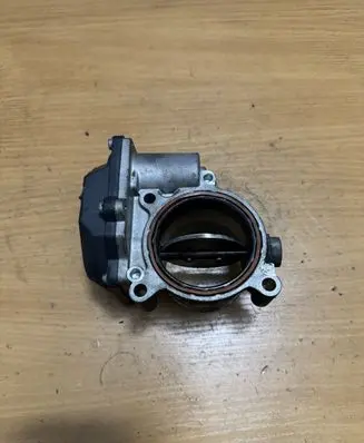 SsangYong Rexton Throttle valve A6711410125 5WY9172A
