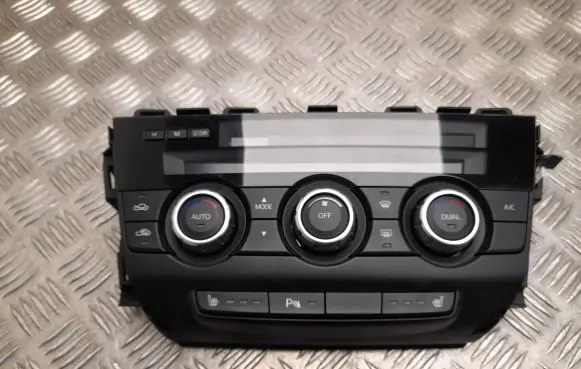 Mazda CX-5 Climate control unit KR8461190