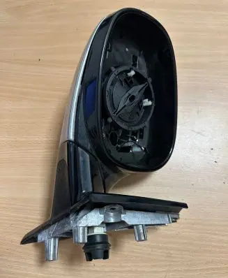BMW 3 E90 E91 Manual wing mirror 7182695