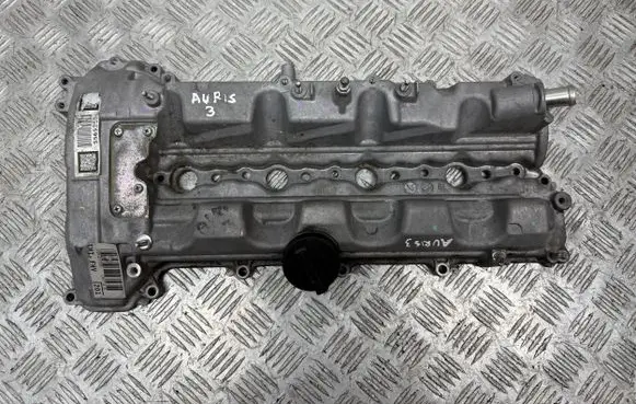 Toyota Auris 150 Rocker cam cover 112010R020 5569213
