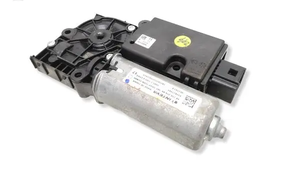 Peugeot 2008 II Sunroof motor/actuator 9825641680 915837501