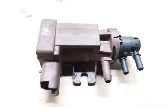 Ford Focus Turbo solenoid valve 333572092