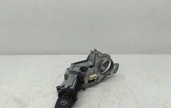 Opel Astra H Ignition lock N0501882
