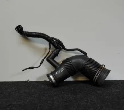 Seat Ibiza IV (6J,6P) Air intake duct part 6R0129654C