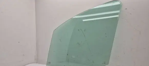 Peugeot Partner Front door window glass four-door 9201L9