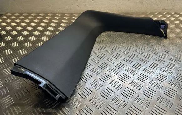 Opel Insignia B Trunk/boot lower side trim panel 13487504 331883181