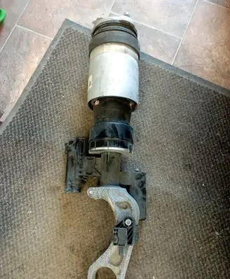 Tesla Model X Front shock absorber/damper 162036100D 1620361-00-D 162036100
