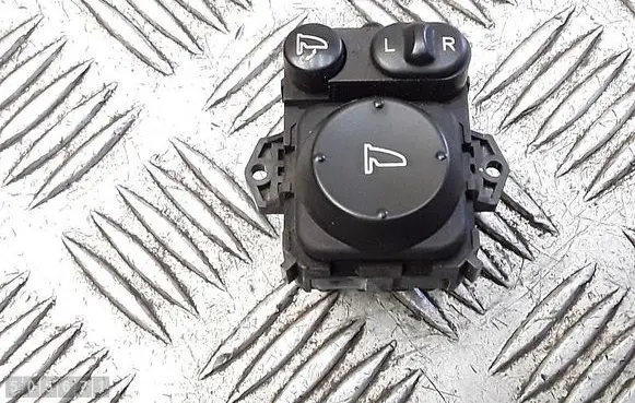 Honda Civic Wing mirror switch