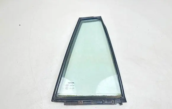 Toyota Verso Rear vent window glass 43R00097