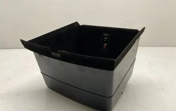 Volkswagen Touareg I Glove box central console 7L6863284