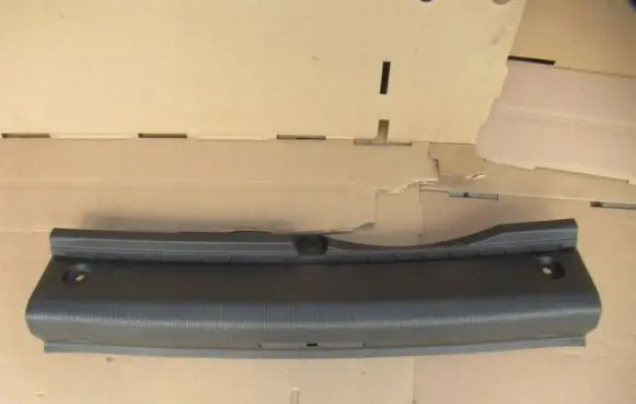 Peugeot 2008 II Trunk/boot sill cover protection 9813430477