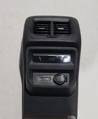 Volkswagen Tiguan Other center console (tunnel) element 5NN863289 11A907049 00970090