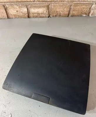 Glove box