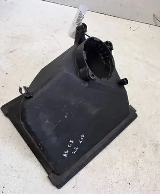 Audi A6 S6 C5 4B Air filter box 4B0133837E