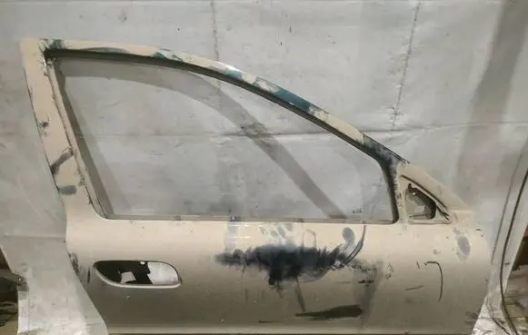 Volvo S60 Front door 